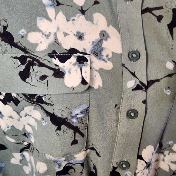 LOFT Floral Sleeveless Midi Dress - Green and White - Picture 8 of 12